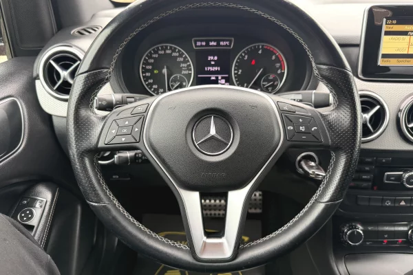 Cars for sale in Durres, Mercedes-Benz, 2013 Diesel,Kambio Automatik Payment 900,000  Leke.