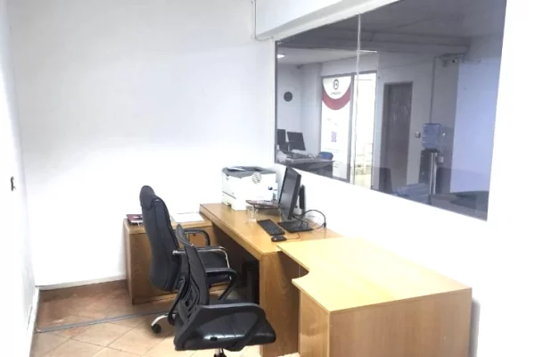 Ambient biznesi me qera 3+1 ne Tirane - 800 Euro