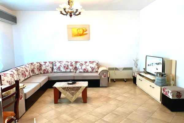 Shtepi ne shitje 1+1 ne Tirane - 16,000,000 Leke