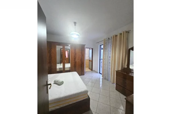 Shtepi me qera 2+1 ne Tirane - 500 Euro