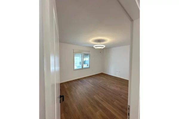 Shtepi ne shitje 2+1 ne Tirane - 118,000 Euro