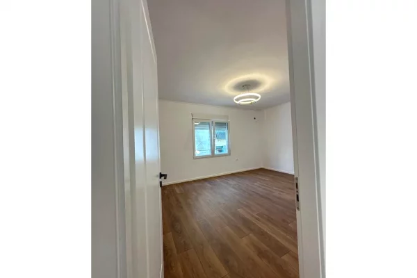 Shtepi ne shitje 2+1 ne Tirane - 118,000 Euro