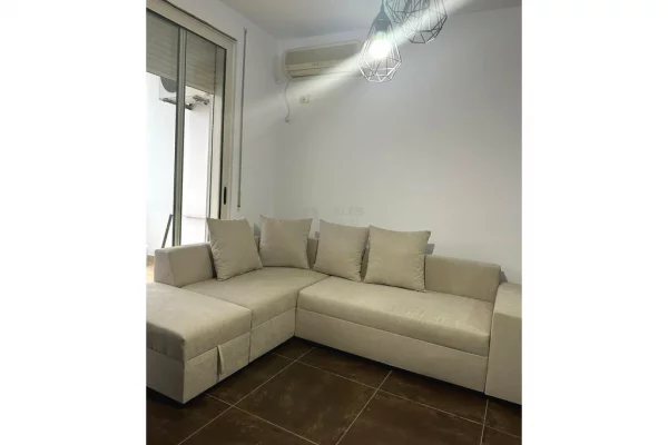 Shtepi me qera 2+1 ne Tirane - 550 Euro