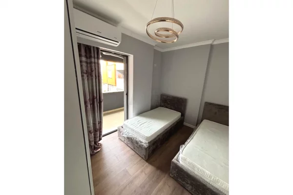 Shtepi me qera 1+1 ne Tirane - 400 Euro