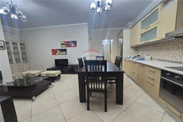 Shtepi me qera 1+1 ne Tirane - 55,000 Leke