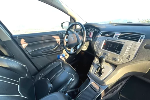 Makina ne shitje  ne Lushnje - 9,000 Euro