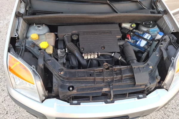 Makina ne shitje  ne Elbasan - 4,300 Euro