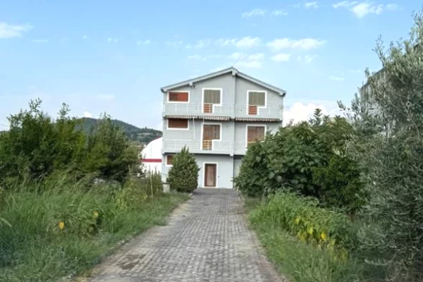 Casa in vendita 2+1 a Durazzo - 220,000 Euro