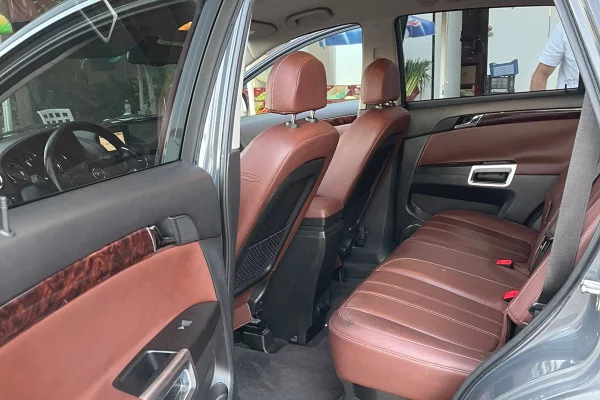 Makina ne shitje ne Tirane, Opel, 2012 Diesel,Kambio Automatik Pagesa 6,300  Euro.