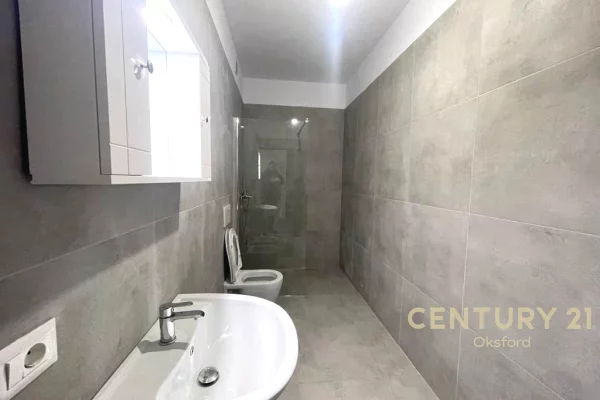 Shtepi me qera Apartament ne Tirane, 2+1, Mobilimi E mobiluar, Pagesa 500  Euro.