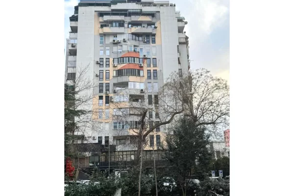Apartment for rent in Tirana 3+1, Emty