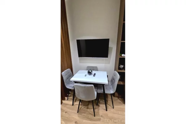 Shtepi me qera Apartament ne Tirane, 1+1, Mobilimi E mobiluar, Pagesa 550  Euro.