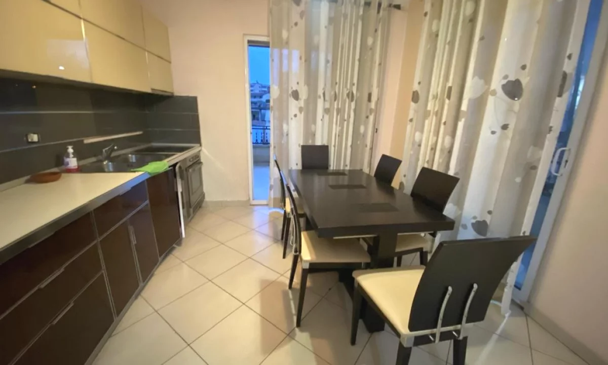 Apartment for rent in Tirana 3+1, Furnished
