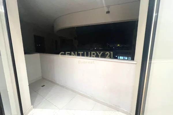 Apartment for rent in Tirana 1+1, Emty