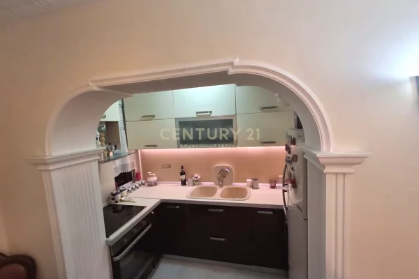 Apartment for rent in Tirana 2+1, Furnished