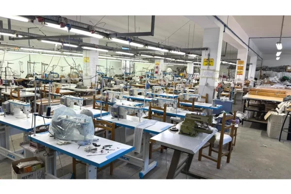 Shitet Aktiviteti Rrobaqepsi Ne Shkozet 60,000 Euro