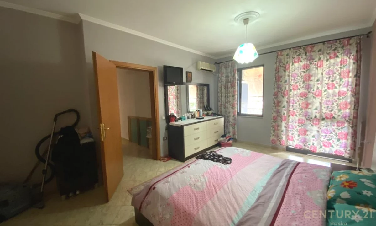 Apartment for sale in Tirana 3+1, Furnished