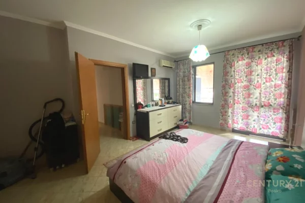 Shtepi ne shitje 3+1 ne Tirane - 250,000 Euro