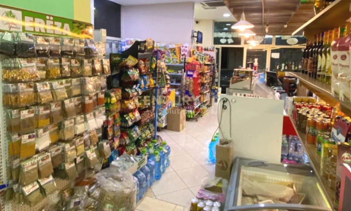 SHITET NJESI KOMERCALE 77 M2 NE FRESK – ME QIRA AKTIVE DHE GATI PER INVESTIM! 210,000 Euro
