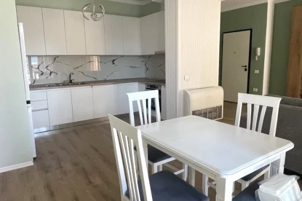 Shtepi me qera Apartament ne Tirane, 2+1, Mobilimi E mobiluar, Pagesa 1,150  Euro.