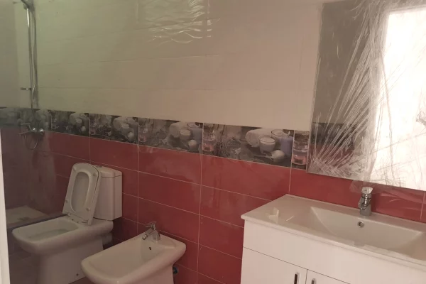 Shtepi ne shitje 3+1 ne Tirane - 350,000 Euro