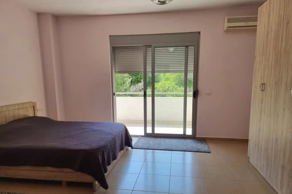 Shtepi ne shitje 3+1 ne Tirane - 350,000 Euro