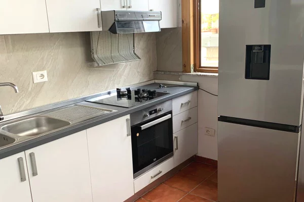 Shtepi me qera 1+1 ne Tirane - 500 Euro