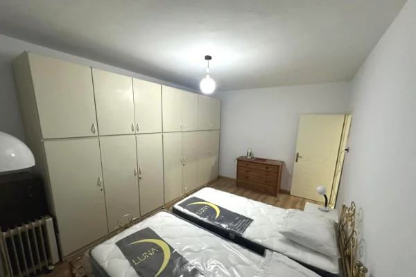 Shtepi me qera 2+1 ne Tirane - 50,000 Leke