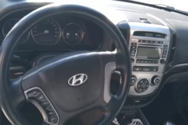 Makina ne shitje ne Tirane - 6,000 Euro