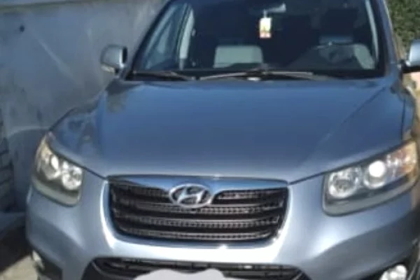 Makina ne shitje ne Tirane - 6,000 Euro