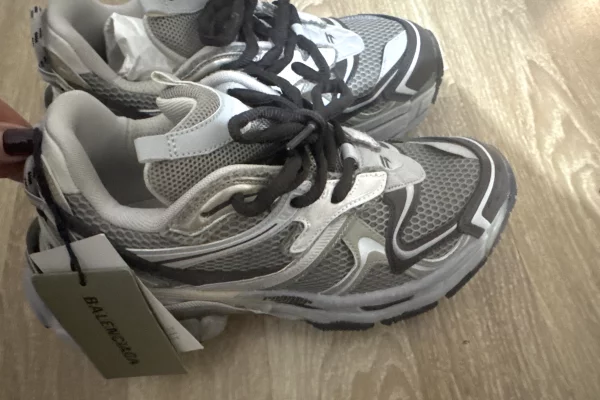 Accessori uomo e donna a Durazzo - 20,000 Leke