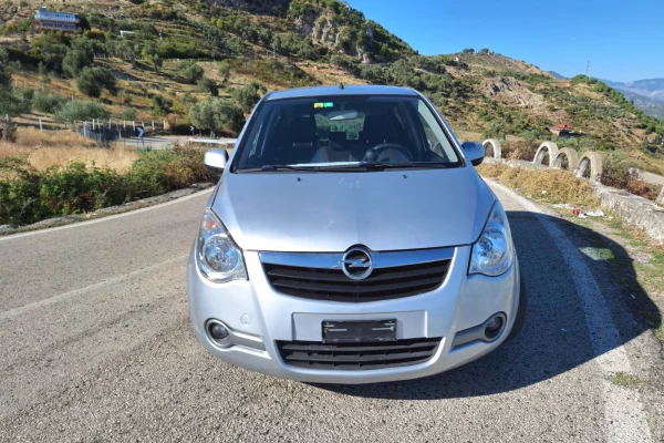 Makina ne shitje  ne Elbasan - 4,600 Euro