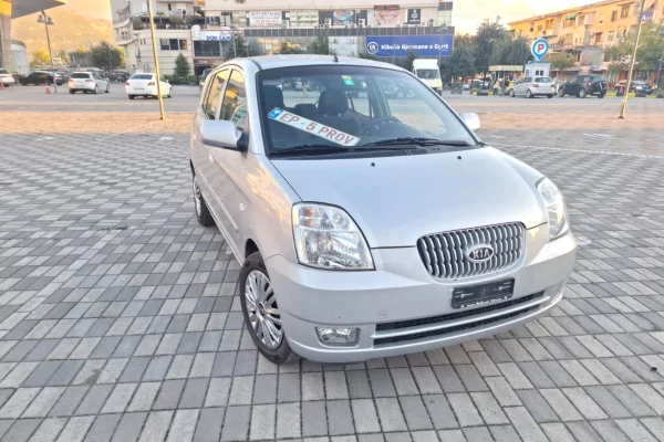 Cars for sale in Elbasan, KIA, 2007 Benzine,Kambio Automatik Payment 3,600  Euro.