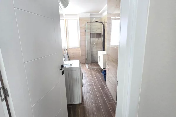 Shtepi me qera Apartament ne Tirane, 2+1, Mobilimi E mobiluar, Pagesa 800  Euro.