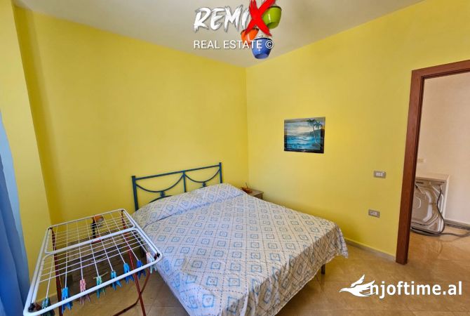 Shtepi me qera Apartament ne Durres, 1+1, Mobilimi E mobiluar, Pagesa 300  Euro.
