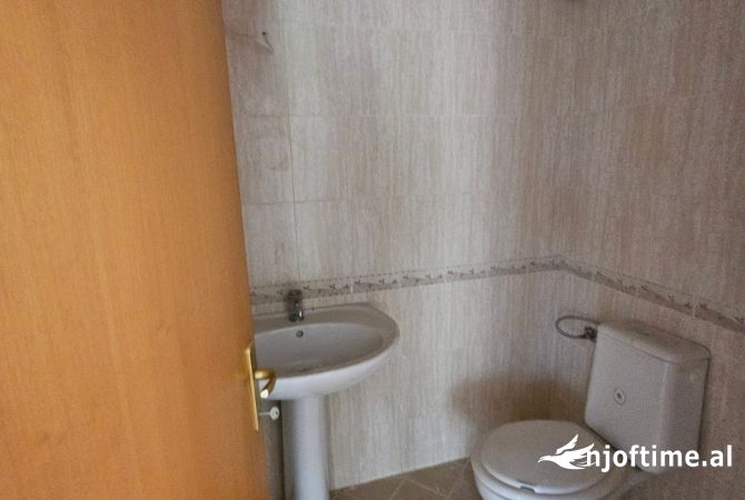 Duplex (2 storey house) for sale in Durres 3+1, Emty