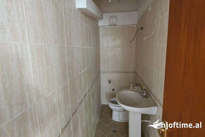 Duplex (2 storey house) for sale in Durres 3+1, Emty