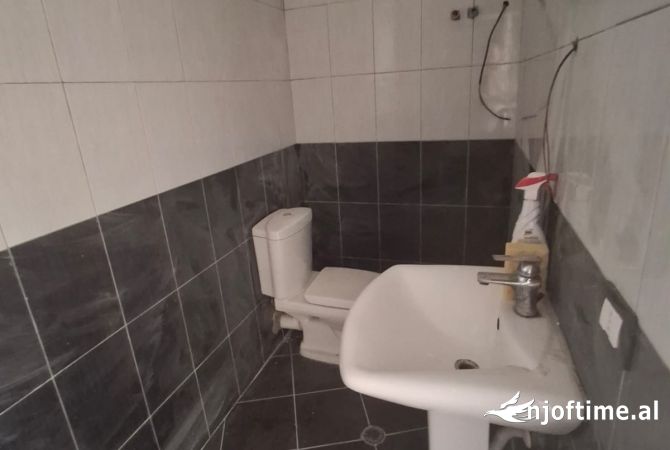 Business Property in Sale 3+1 in Durres - 52,000 Euro