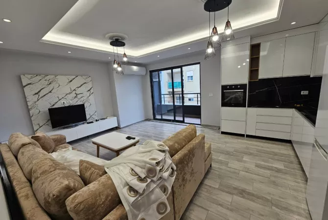 Shtepi me qera 2+1 ne Durres - 450 Euro