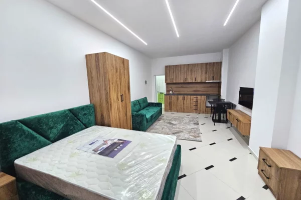 Shtepi ne shitje Apartament ne Durres, Garsoniere, Mobilimi E mobiluar, Pagesa 65,000  Euro.