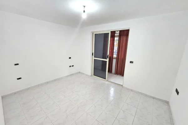 🏢 JEPET ME QIRA AMBIENT IDEAL PER KLINIKE, QENDER TERAPIE OSE KURSE