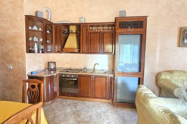 Apartment for sale in Durres 3+1, Furnished