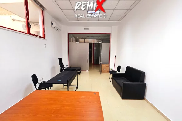 Ambient biznesi me qera 3+1 ne Durres - 500 Euro