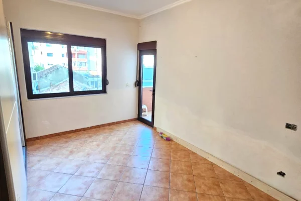 Apartment for sale in Durres 2+1, Furnished