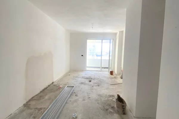 Apartment for sale in Tirana 2+1, Emty