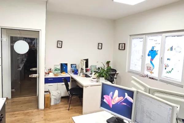 Ambient zyre me qera ne bllok 