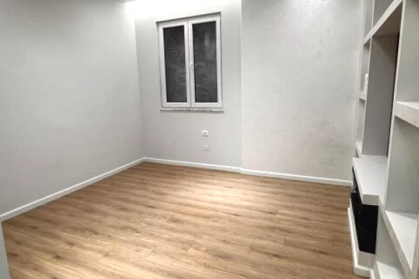 Casa in vendita 1+1 a Tirana - 100,000 Euro