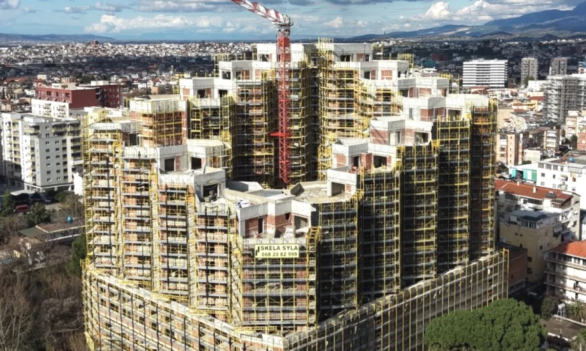 Apartment for sale in Tirana 2+1, Emty