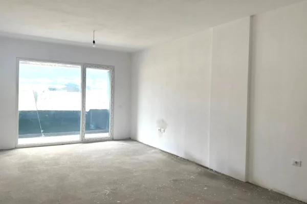 Apartment for sale in Tirana 2+1, Emty