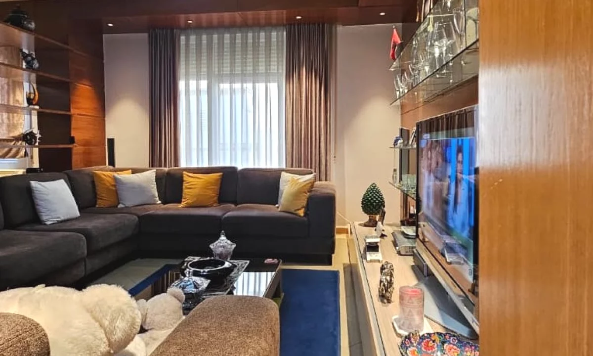 Apartment for sale in Tirana 3+1, Furnished